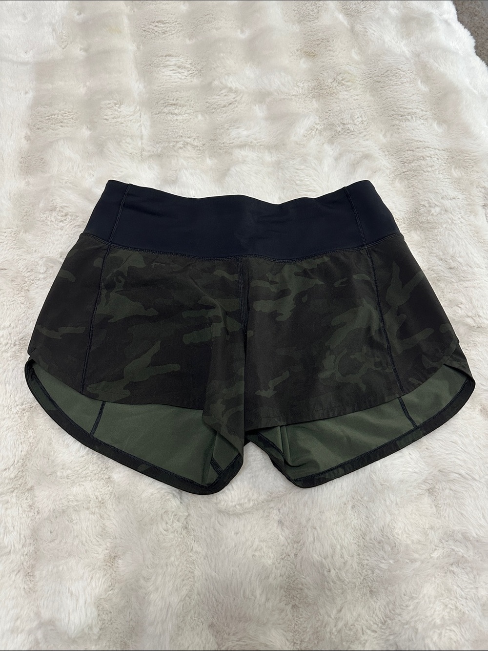 lululemon athletica Women's Dark Green Camo Athletic Shorts with Black Waistband